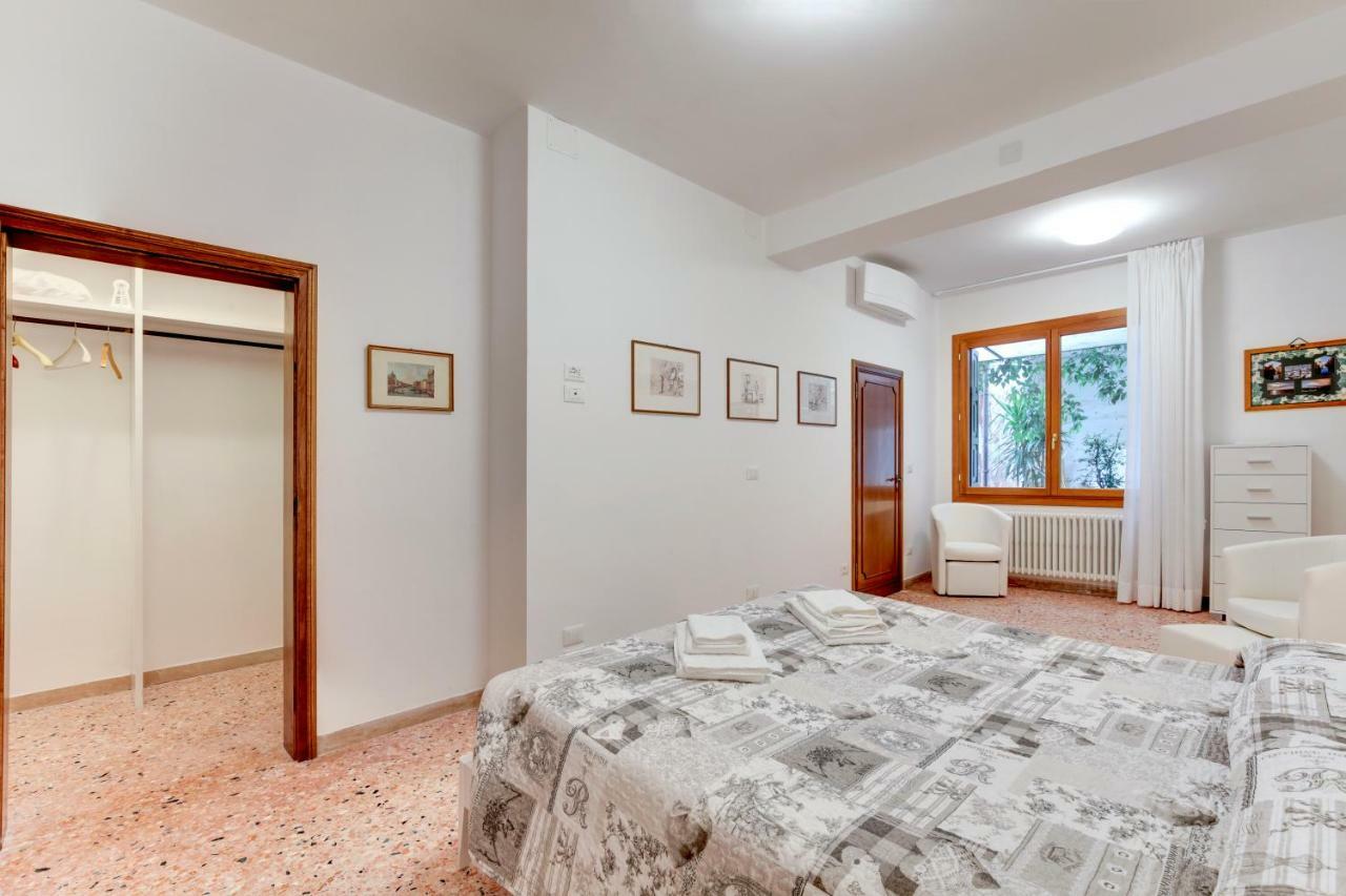 San Stin Apartament *